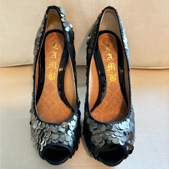 L.A.M.B. By Gwen Stephanie Silver and Black Sequin Peep Toe Heels - Picture 1 of 5